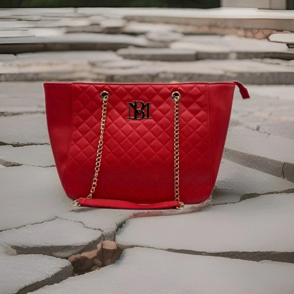 BADGLEY MISCHKA Quilted Tote Bag RED Brand New - Picture 2 of 3
